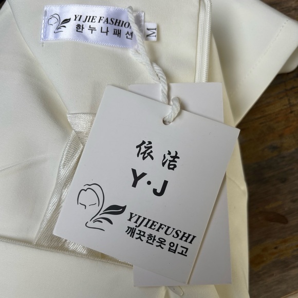 New Yi Jie Fashion Ivory Pencil Skirt Size M - Picture 3 of 5